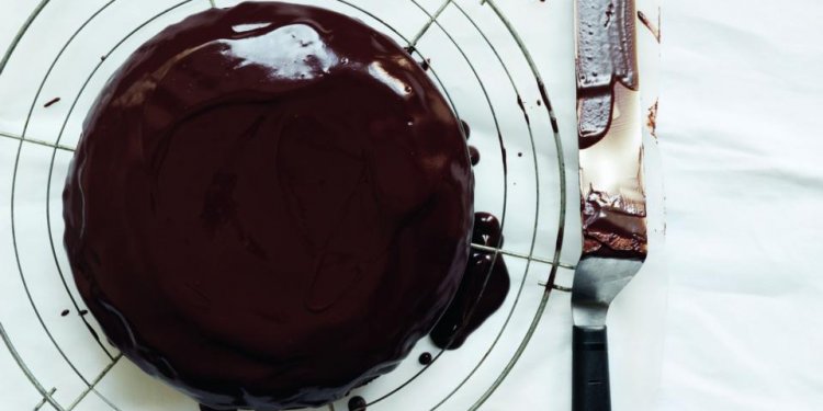 Recipe: Baileys Chocolate Cake