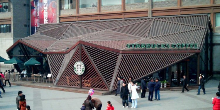 When did Starbucks become popular