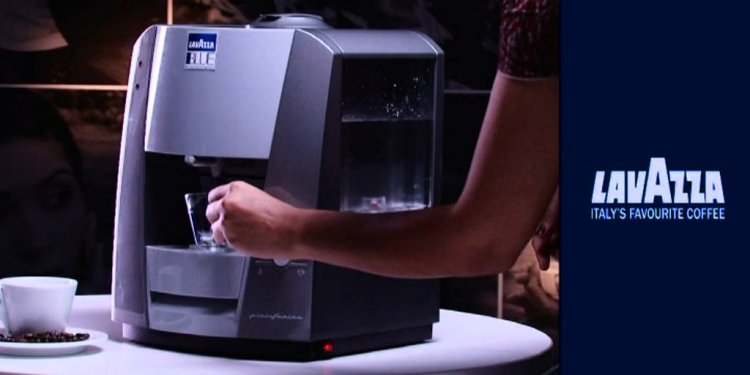 How to make coffee with machine?