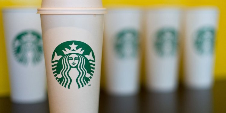 Where did the first Starbucks Open?
