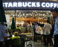 First Starbucks location